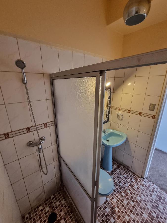 Hostel Natales 纳塔列斯港 外观 照片